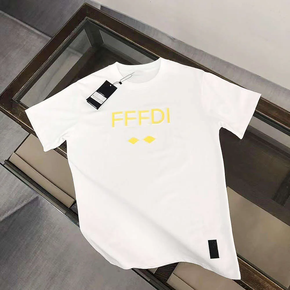 Designer Fen Shirt Mens Magliette abiti da donna Esclusivo Summer Tagliette Tees Polo Goth Short Short Short Haikyuu Brand Fendishirt Designer 422