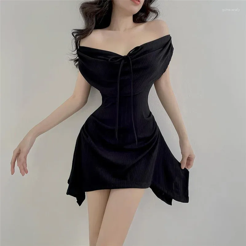 Повседневные платья лето 2024 г. Hepburn Style с высоким талией стройные платья с коротким рукавом Женщины мода корейская V-образное вырезо