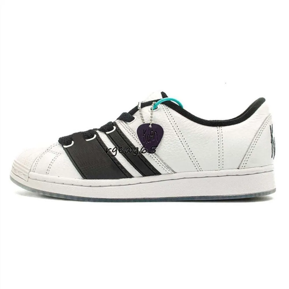 adidas gazelle silver green womens Adidas Campus 00' x Korn – LIT BERRY