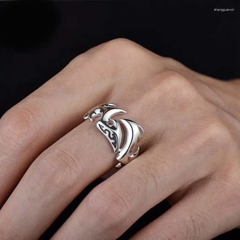 Pierścienie klastra Vintage 925 Srebrny pierścień Modna Moda Hip Hop Osobowość Flame Dragon Claw Męski palcem wskazującym Akcesoria Regulowane