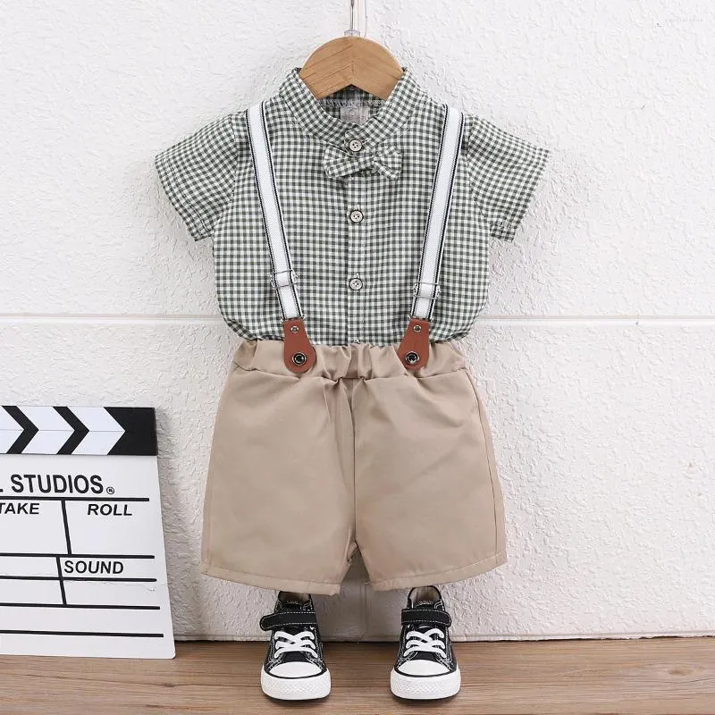 Kläder sätter baby pojke sommarkläder koreanska rutiga korta ärmskjortor overaller två stycken träningsdräkt för barn pojkar designer kostymer kläder set