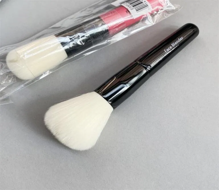 Mini Face Blender Makeup Pincel Pinkblack Travel Diplous Blush Blush Hihglighter Cosmetics Brush Beauty Tools6666619