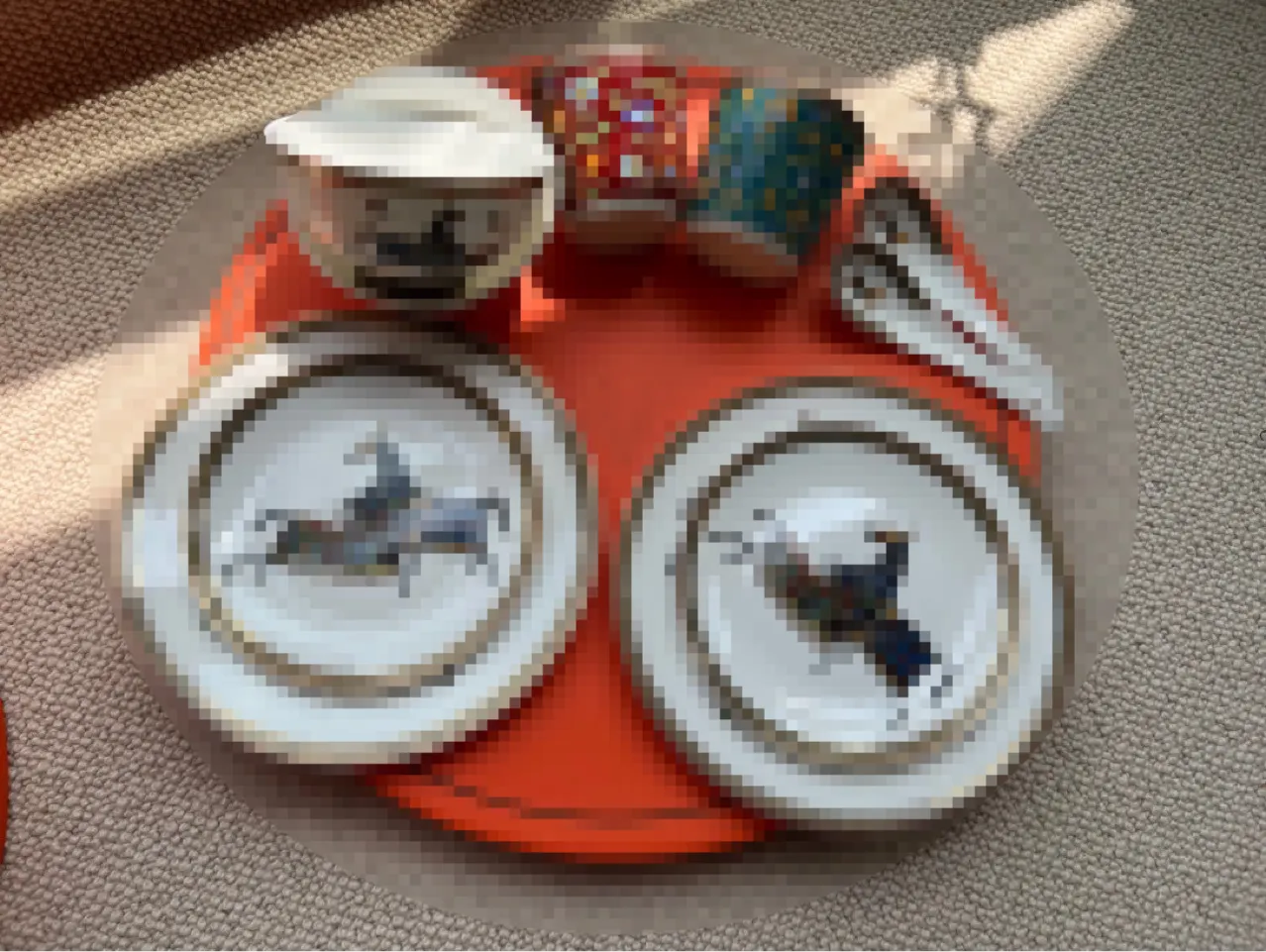 Designer Table Stote Set Serie Steed Bone China Bowls cucchiai tazze di tazze da dieci pezzi set tavolo domestico utilizzando