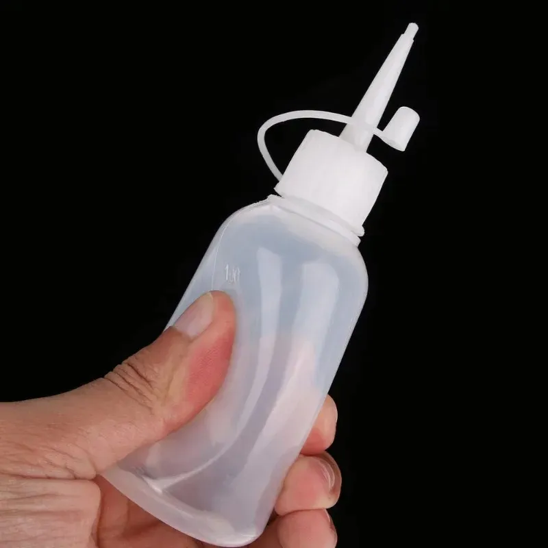 100 ml Plastik Klarspitze Applikator Flasche Plastikquetschflasche mit Spitzenkappe für Handwerkskunstkleber Multi -Zweck -Auffüllbar leer