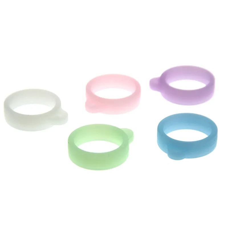 Bande lanière en silicone 20 mm Glow Luminal dans le collier de silicium sombre o Clips d'anneau String Necy Corde Chain Sangle Mélange Dhl