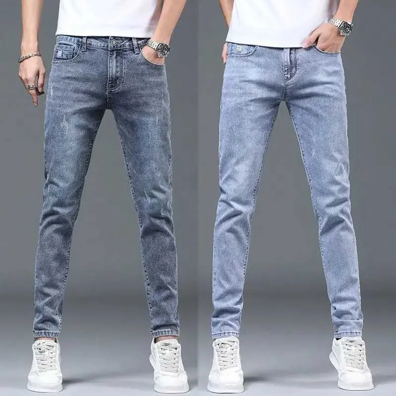 Мужские джинсы Mens Luxury Fashion Blue Soft Denim Spring и осень -эластичная повседневная одежда корейская Q240427