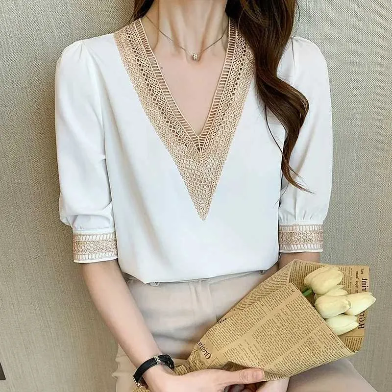 Women's Blouses Shirts Chiffon Blouse voor vrouwen V-Neck Hollow Out Tops Half Slve Witte shirts vrouwelijke mode nieuwe zomer 13367 y240426