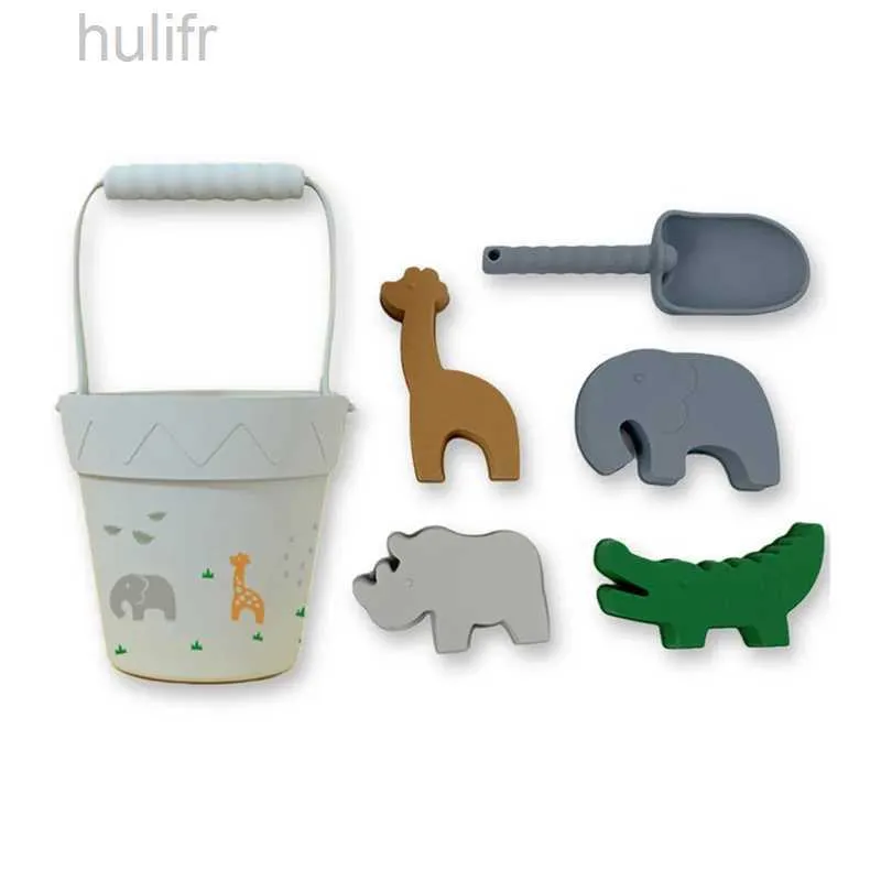 Sand Play Water Fun Summer Children Beach Toys con lindo animal Modelo de silicio Seaside Silicon Dune Dune Sand Molde Herramients Sets Baby Bath Toy Kids D240429