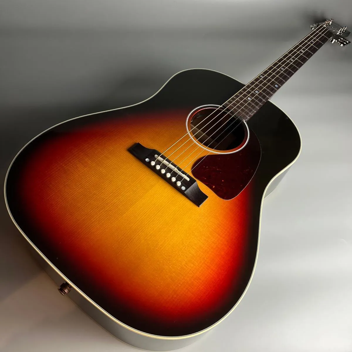 J45 Standard Limited Triバーストアコースティックギター00