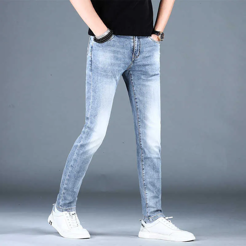 Printemps / été 2023 Jean bleu clair haut de gamme pour hommes Slim Fit Slim Fit Simple et polyvalent élastique petit pied mince style