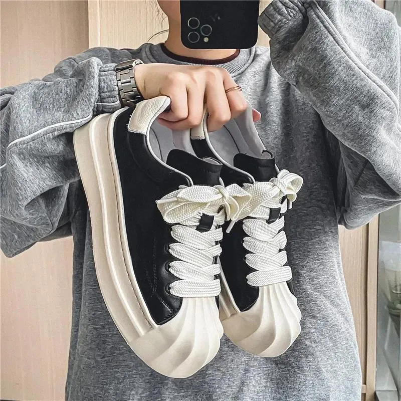 Casual Shoes Sneakers Men's Fashion Shell-shaped Toe Dissolving Korean Style Japan