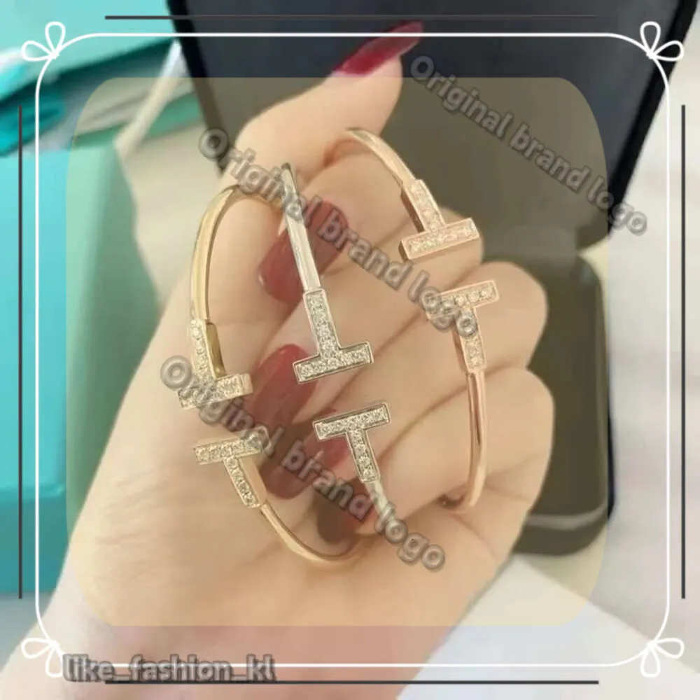 Bracelet de diseñador Carta de marca clásica T Bangle Tiffanyjewelry Joyería de acero inoxidable para mujeres Moda de cuello Tiffanybead Pulsera 262