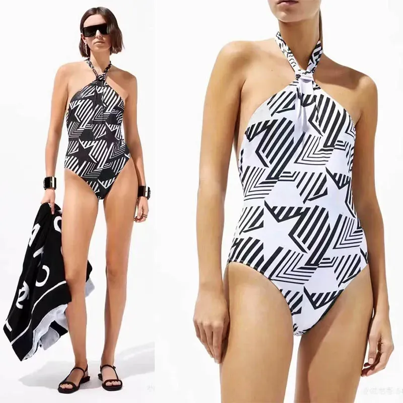 2024 Designer Kvinnor One Piece Star Mönster Bandage Swimsuit Swimewear Female Push Up Thong Bather Bathing Slack White Swimming Suits