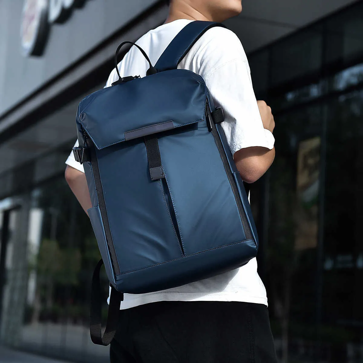 Backpack Mens Large Capacity Outdoor Travel Bag Business 