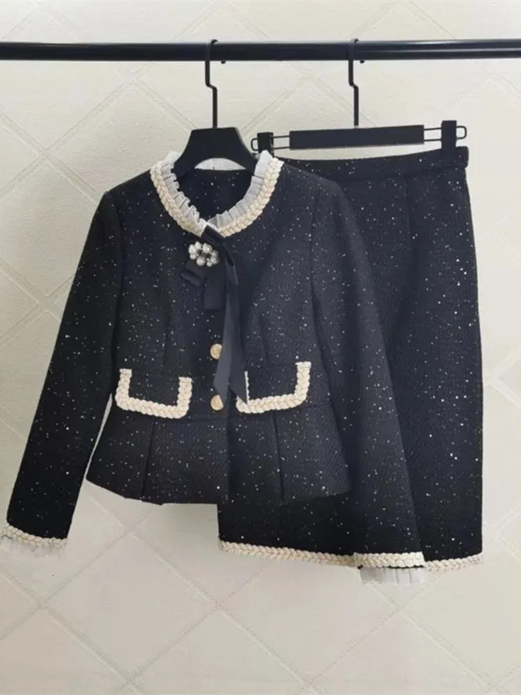 Femmes Vintage Black Tweed Two Piece Set Automne Diamants d'hiver Bow Veste en laine Veste de veste haute jupe crayon 240412