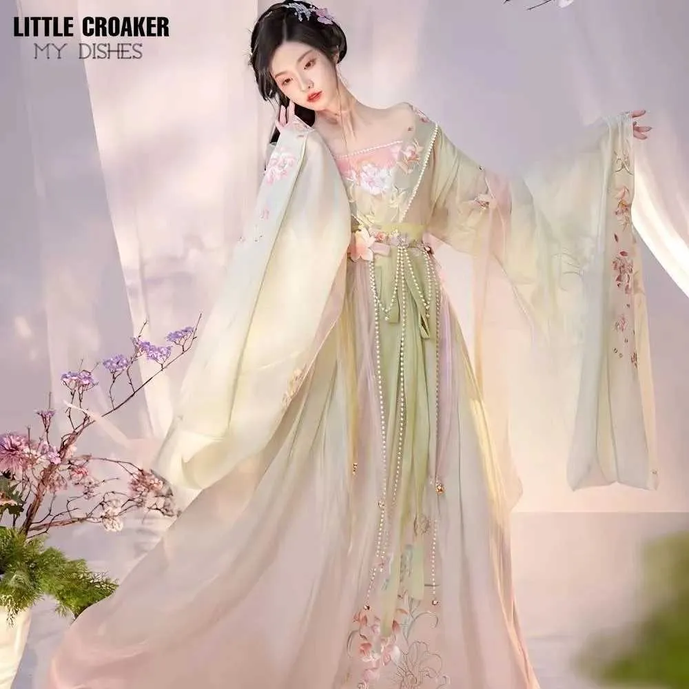 Vêtements ethniques chinois Hanfu Dress Femmes Anciennes vêtements traditionnels Set Carnival Halloween Cosplay Fairy Costume Wei Jin Dynasty Chinois Hanfu