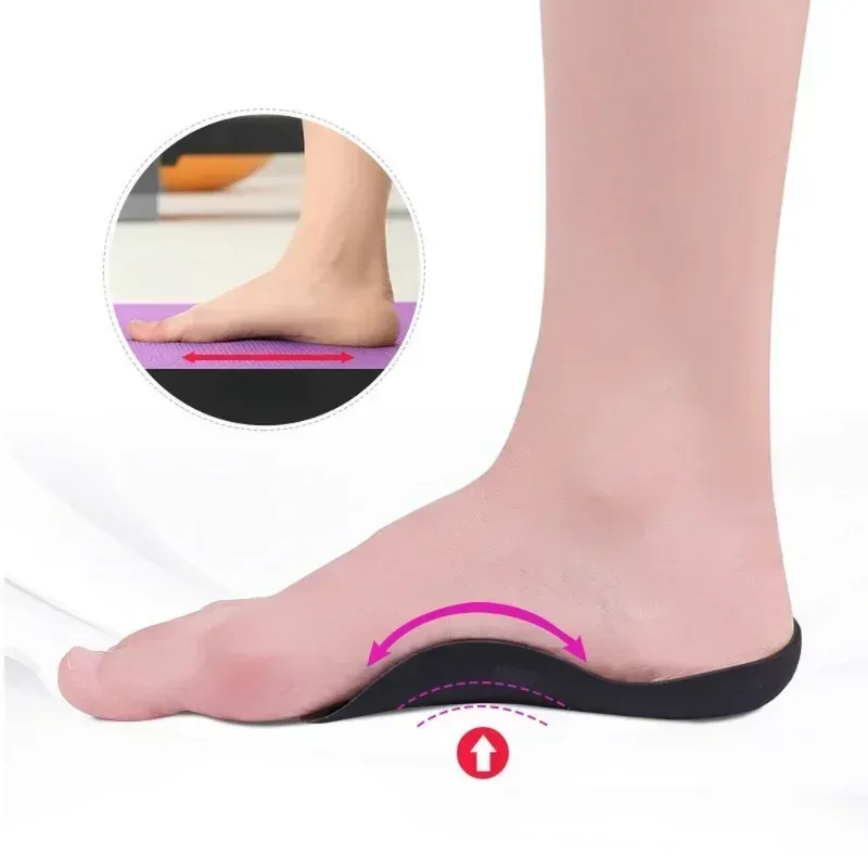平らな足のための新しいユニセックスフラットフット装具大規模なサイズのインソールO字型のアーチサポート足底筋膜炎靴