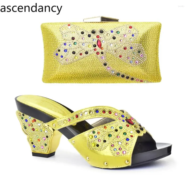 Dress Shoes Yellow Color Italian Ladies And Bags To Match Set Decorated With Rhinestone Nigerian Women Wedding Bag Sets