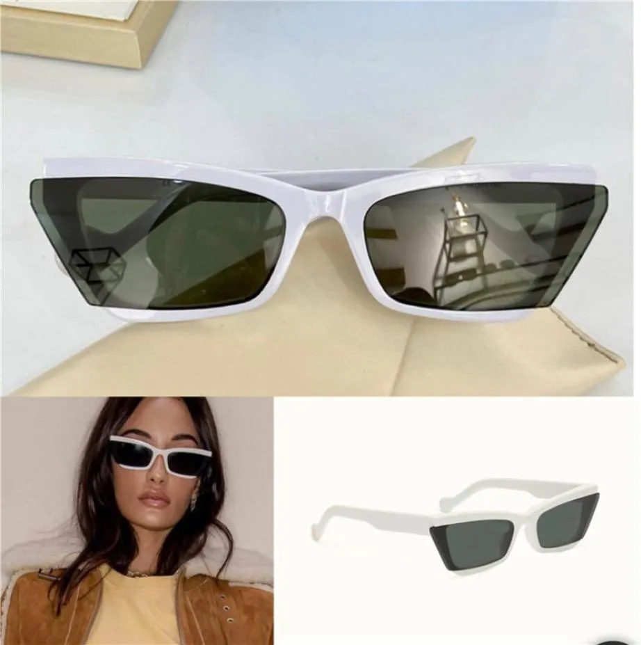 Nieuwe 2021 Trend Fashion Designer Zonnebril Inside Story Vintage Persoonlijkheid Cat Eye Small Frame Women Glazen Top Kwaliteit Come Wit7051064