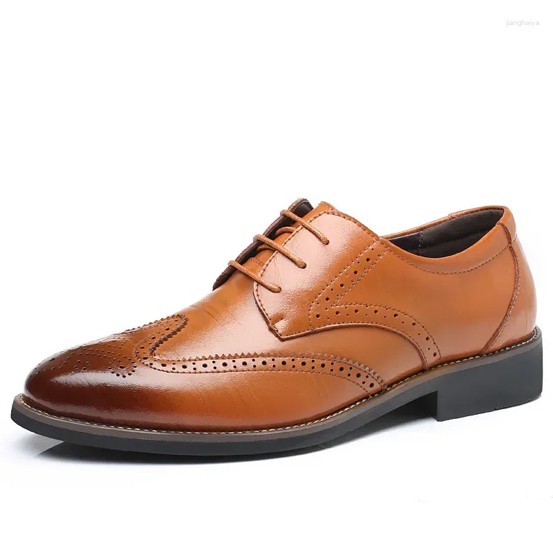 Sıradan Ayakkabı 2024 Erkekler Oxford El Yapımı Deri Browe Dress Men için Klasik İş Zapatillas Hombre