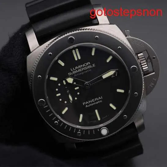 Sports Wrist Watch Panerai Série submersible 44 mm Sport Black Glow-in-The Dark Affichage en caoutchouc étanche à la montre de luxe Black Black Black Disc Rape Pam00389