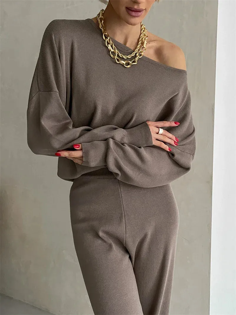 One Shoulder Sexy Knit Two Piece Set Casual 2 Piece Tracksuit Women Knitted Pants Suit Pants and Top Set Matching Sets For Women 240428
