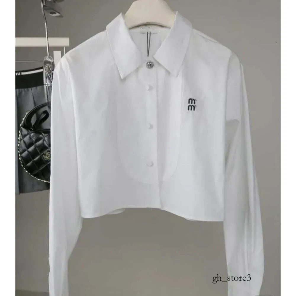 Summer Miui Top Women Tees Shirts Designer Cash Casual Shirt Miu Lettere ricamato a petto Maglietta a maniche lunghe Maglietta a maniche lunghe