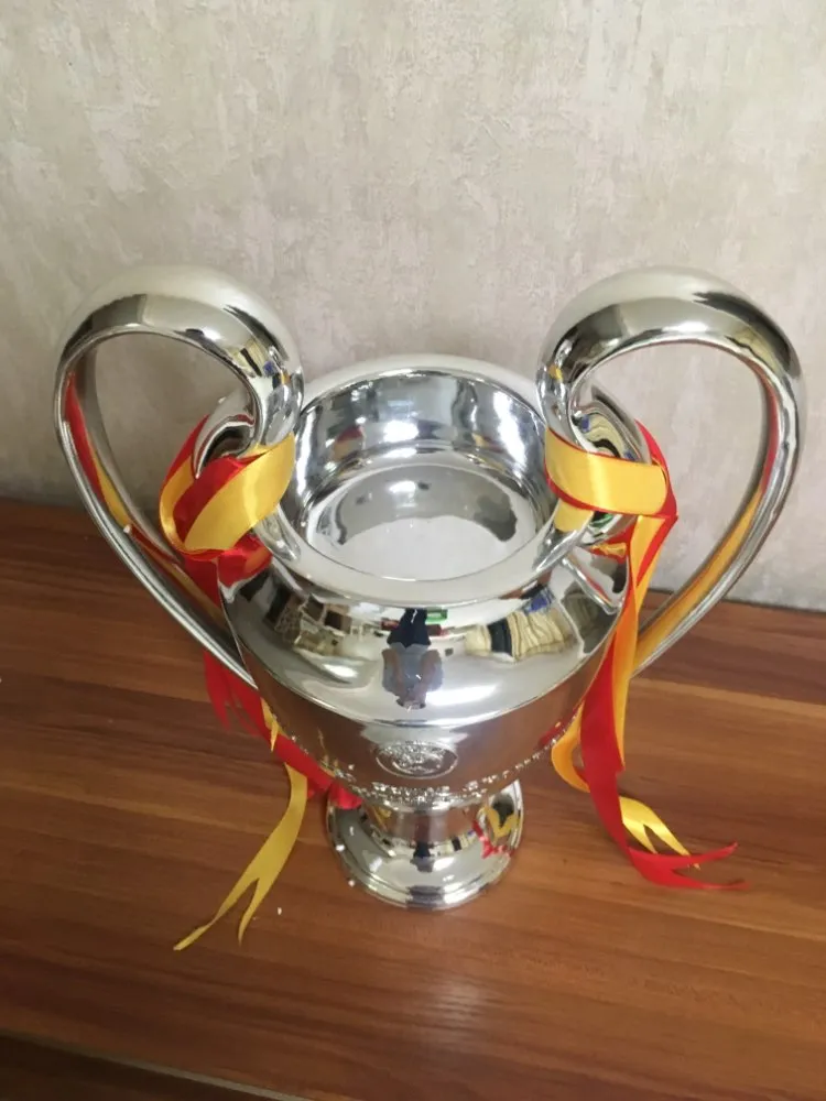 Büyük Boyut Reçine C League Kupası Eur Soccer Trophy Futbol Taraftarları Koleksiyonlar ve Souvenir Gümüş Kaplama 45 cm