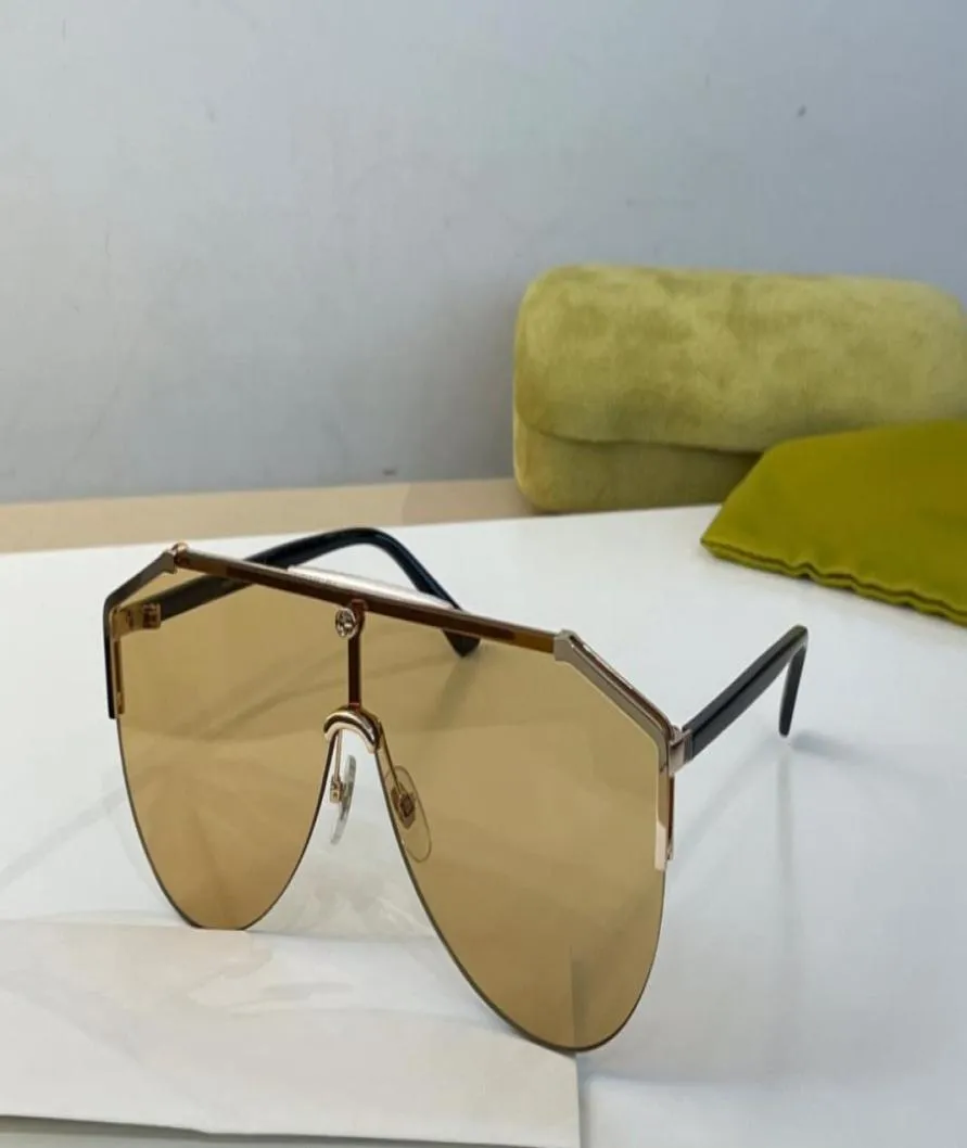 0584 Lunettes de soleil pilotes Gold Yellow Lens Sun Glases for Men Designer Shades UV Protection Eye Wear With Box3230352
