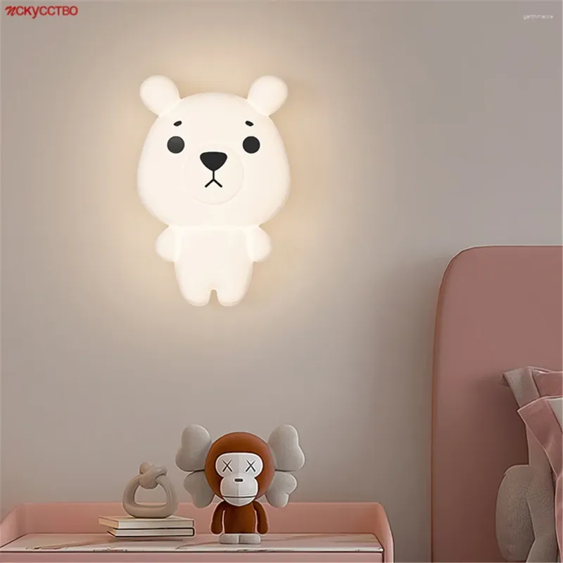 Lampy ścienne Nordic Ins Bear Deer Cartoon Śliczna lampa LED Kids Sypialnia nocna stada kinkiety Studiuj korytarz dom Deco AILE Girls Night Light