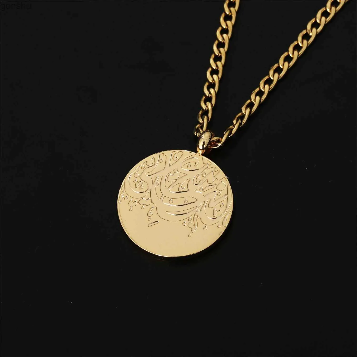 Pendant Necklaces Allah Arabia Half Equipment Necklace Stainless Steel Muslim Couple Round Soul Daily Jewelry Holiday GiftWX