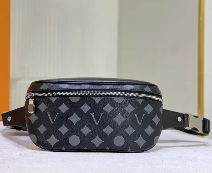 Lyxdesigner midjeväska Mens kvinnor kvinnor campus fanny pack berömd stylist blommor brev man bumbag toppkvalitet läder kvinna mode damier