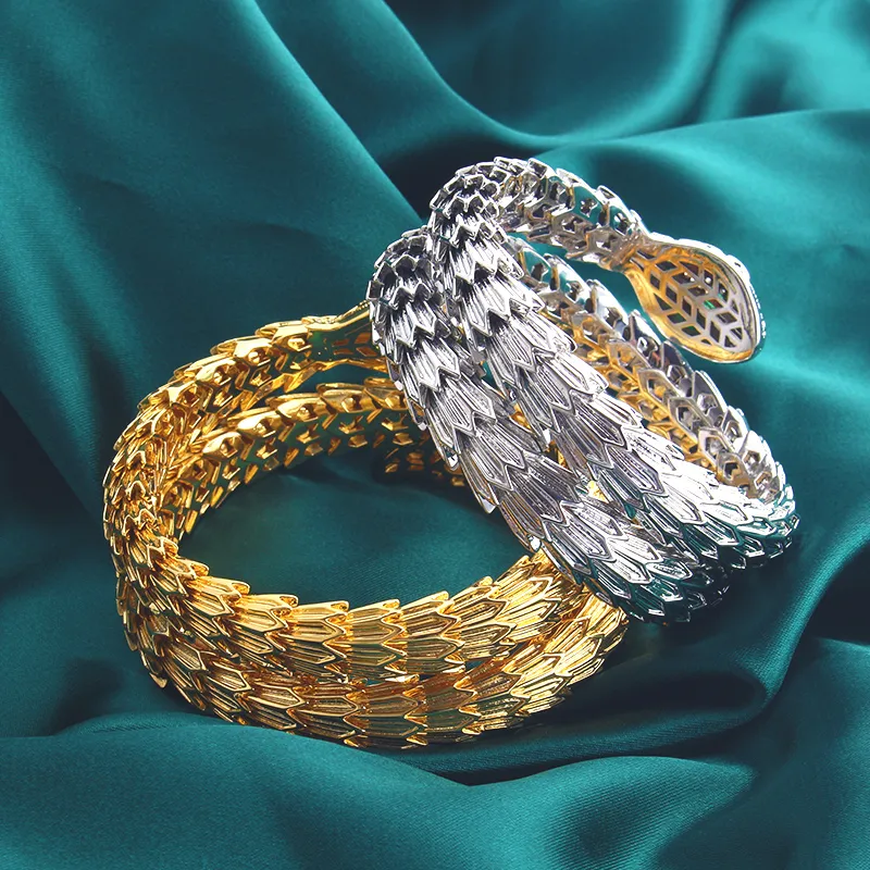 18K Silver Gold Luxury Snake's Women's Open Bangles Bracelets Designer Mens Bijoux de haute qualité Unisexe Fashion Diamond Party Christmas Wedding Gifts Anniversaire