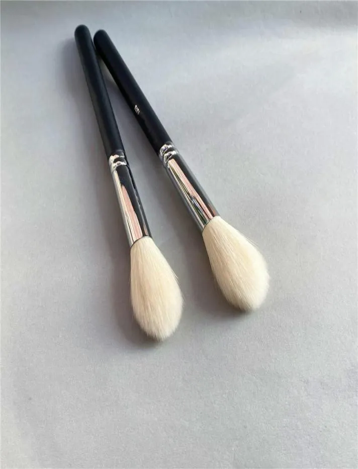 Long Blending Makeup Brush 137s Synthetic Powder Blush Highlighter Beauty Cosmetics Brush Tool7963525