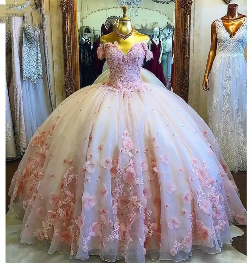 Wspaniałe różowe 3D Flora Flowers Ball suknie quinceanera sukienki eleganckie na ramię koraliki koraliki puszysty słodki 15 wieczór bal