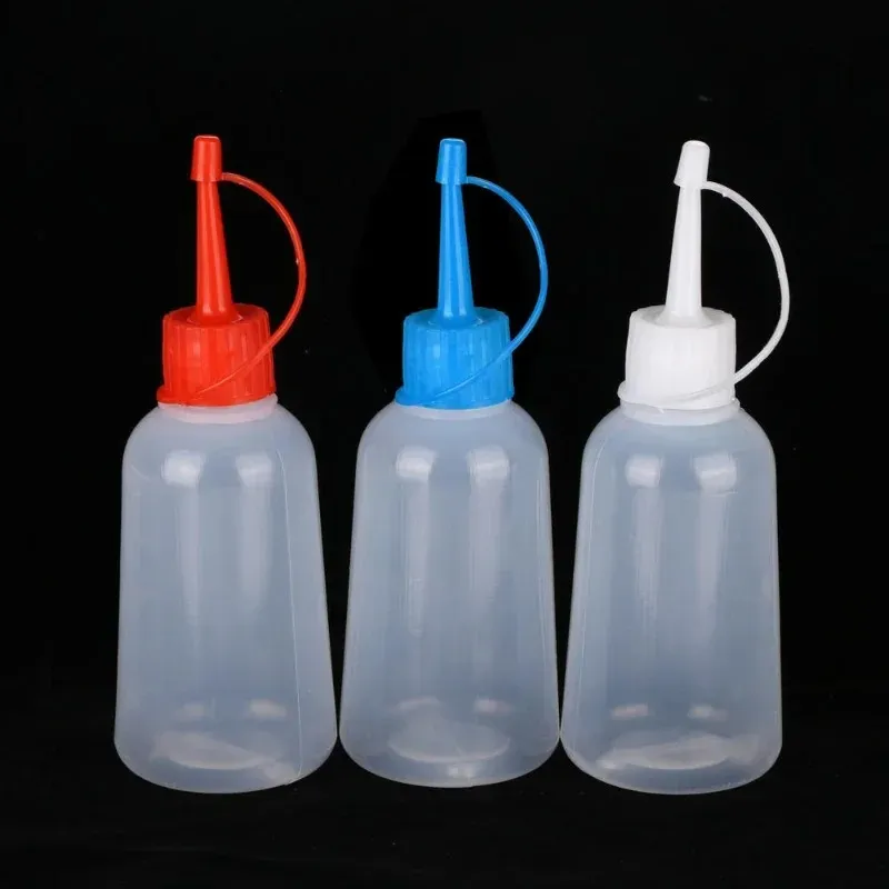 100 ml Plastik Klarspitze Applikator Flasche Plastikquetschflasche mit Spitzenkappe für Handwerkskunstkleber Multi -Zweck -Auffüllbar leer