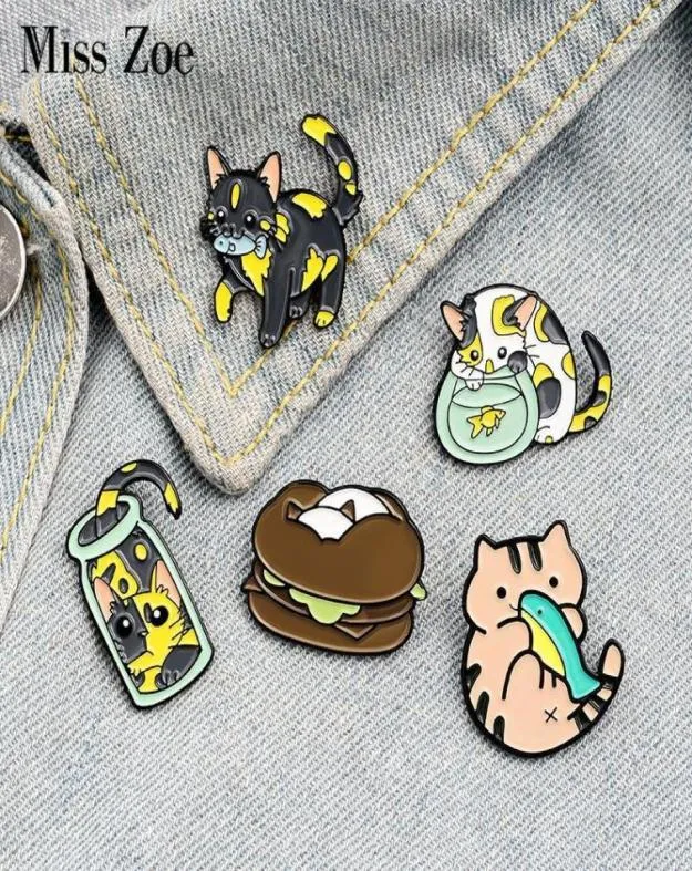Pinnen broches katten en visglazuur Pin aangepaste fles fishtank hamburger badge voor tas rapel buckle sieraden cadeau kinderen vrienden1307616106148