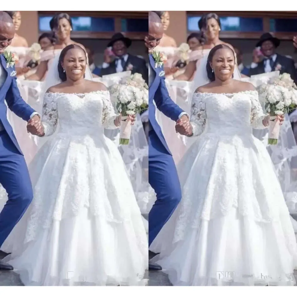 Kleid Braut Langarmes Hochzeit afrikanische Kleider Land vor dem Schulter Sweep -Zug Perlen Kristall Eine Linie Stufe Mitte MADE MADE MADE MADE