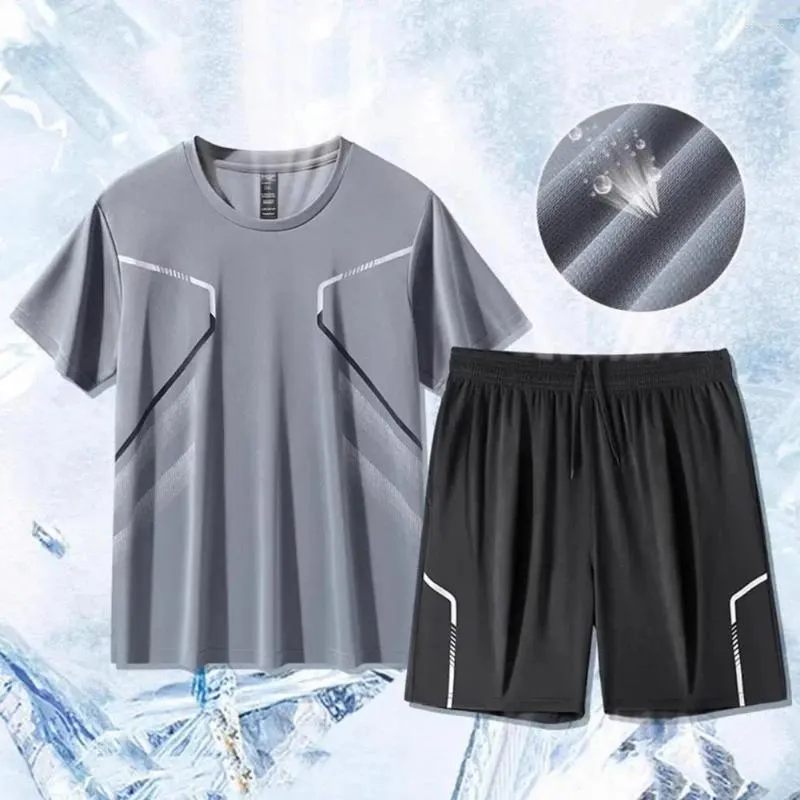 Men's Tracksuits Striped Print Activewear Casual Sportswear Set With O-neck T-shirt Wide Leg Shorts Soccer Outfit For Quick