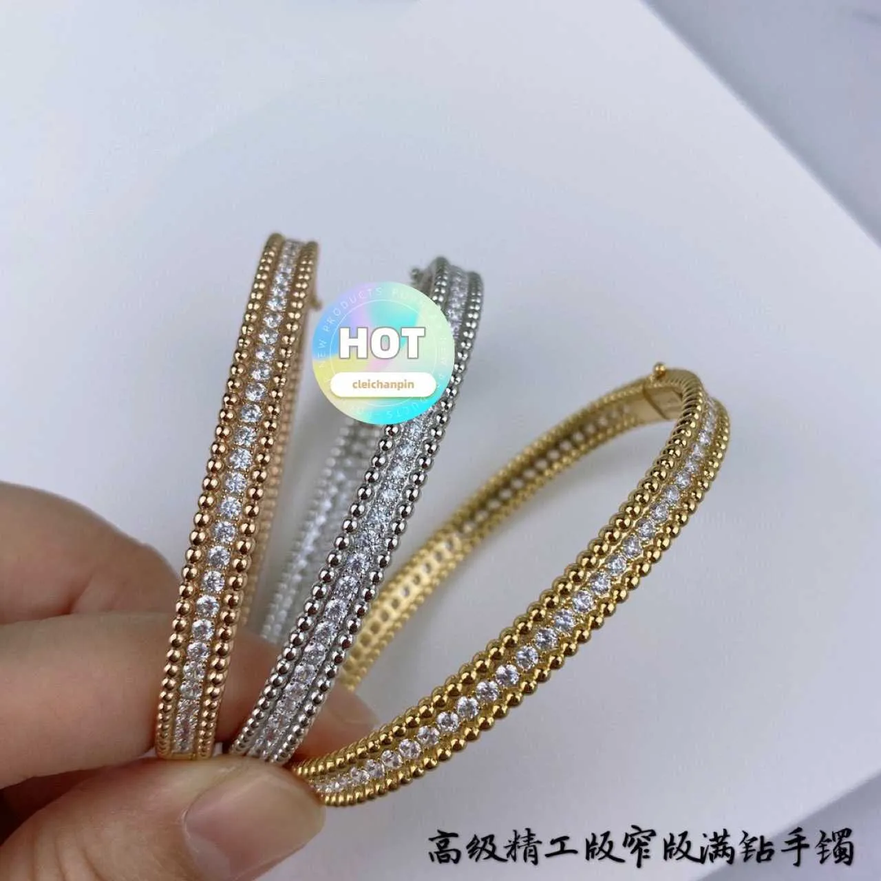 Van Cl AP Classic V Gold High Version Clover Single Row Diamond Bracelet Full Lumière Luxury Fashion Narrest Edition Perbe pour les femmes