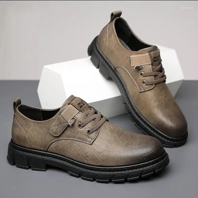 Kleiderschuhe Männer Schuh Retro Business Leder lässige dicke Sohlen für trendige Zapatos para Hombres Sapato Social Masculino