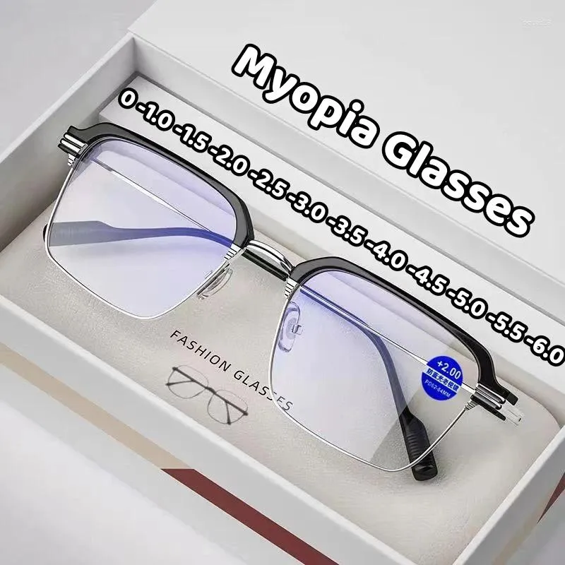 Güneş Gözlüğü 2024 Şık Yarım Çerçeve Myopia Gözlük Metal Trend Moda Anti-Blue Işık Yakın Görüş Gözlükleri Kadınlar Kısa Görüşme Gözlükler