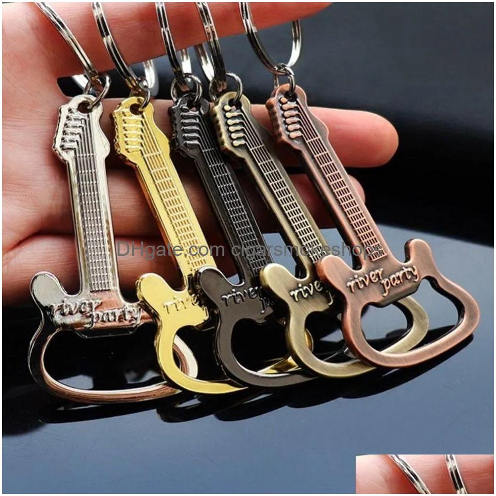 Ouvreurs rétro ouvre-guitare metal keychain mtifonction créative barre de musique gastropub cadeaux pratiques de fête de fête de fête