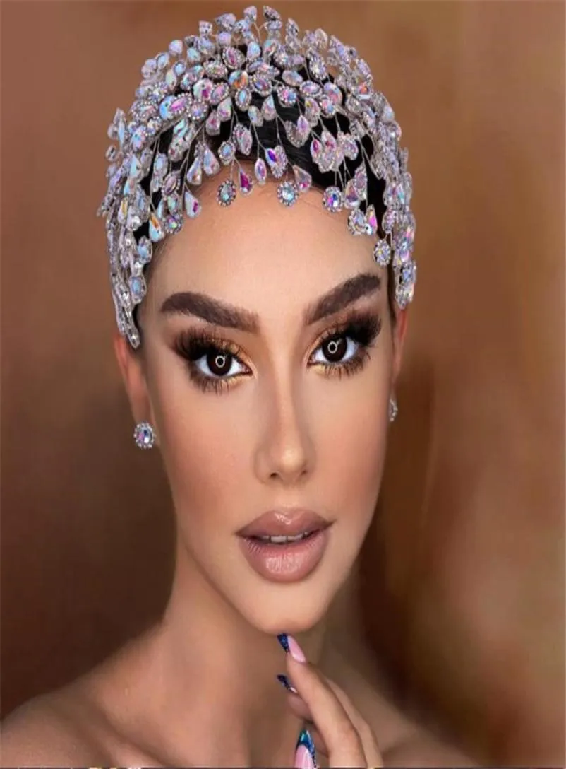 Royal Wedding Bridal Righestone Crown Tiara Crystal Bandband Luxury Hair Accessoires Moucrages d'oreilles Set Set Prom Prom Head Poice Sil7076620