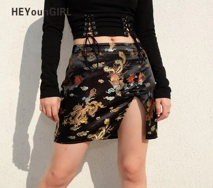 Heyoungirl Style chinois Bodycon Courte Mini jupe imprimée Casual Black High Wirt Split Side Craye Jirts Womens Vintage MX9353356