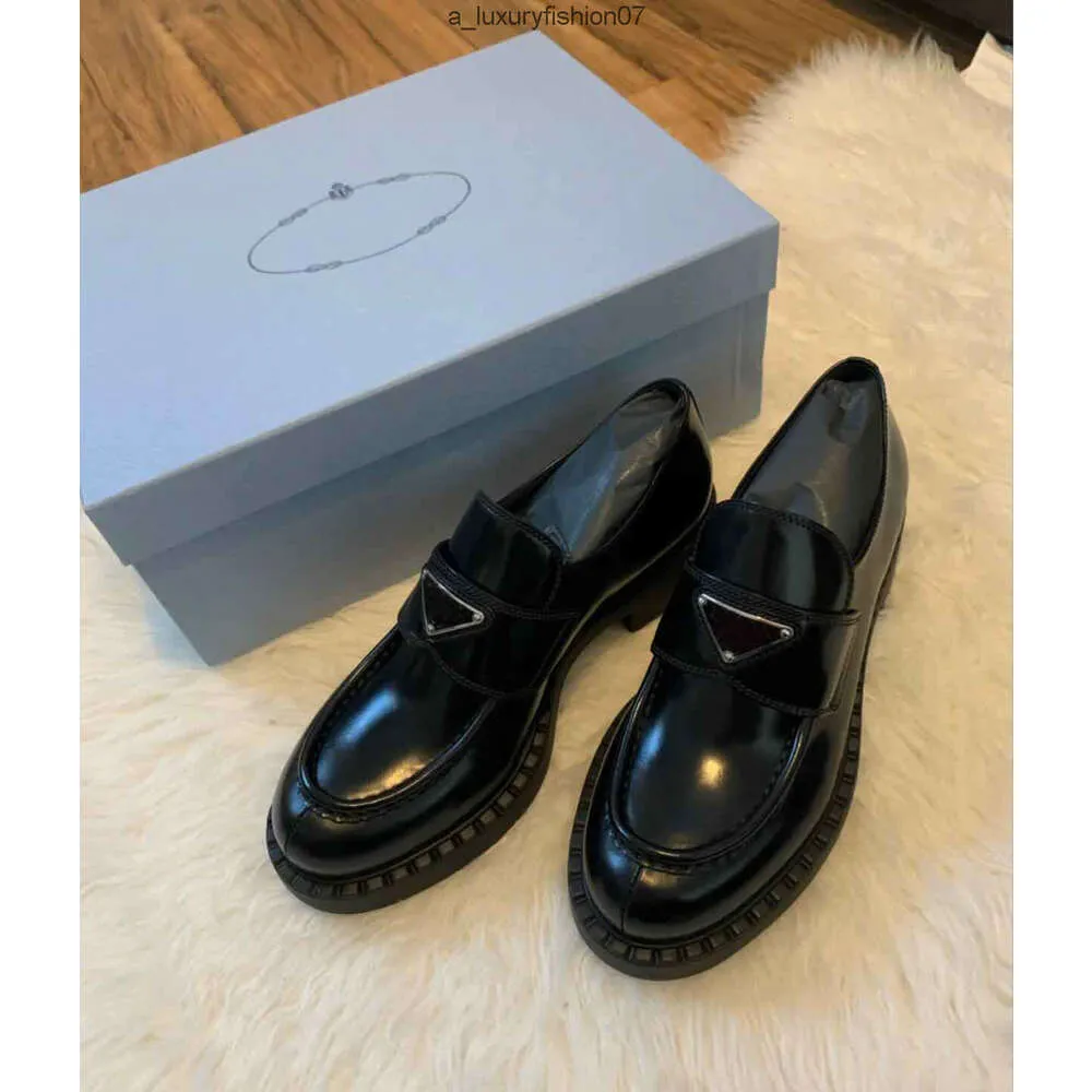 prada Вы Luxo Monolith Monolith Sapatos Sapatos Momens Mocassins Black Couro Branco Casual Lady Girls Plataforma Salas de tênis