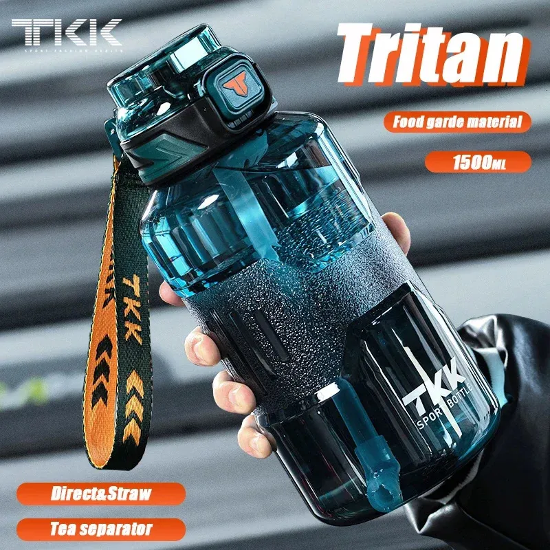 TKK 1500ml Sports Water Bottle BPAFREE Tritan Material com palha de grande capacidade Copo Ginásco ao ar livre Kettle 240419