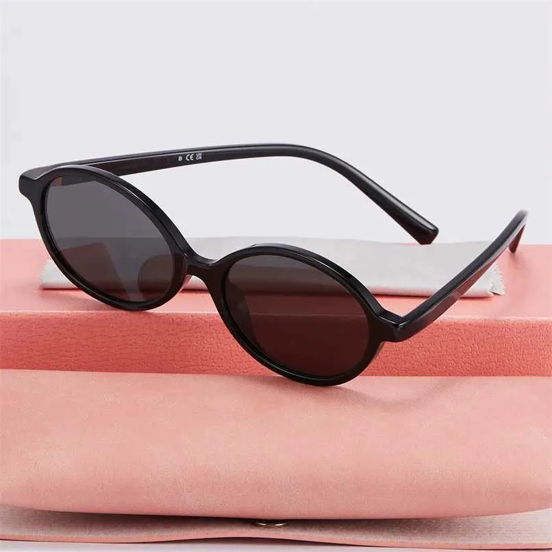 Солнцезащитные очки, продающие черные стимпанк овальные солнцезащитные очки, ретро -дизайнерские бренды персонализированные женские модные прохладные летние солнцезащитные очки UV400 D240429