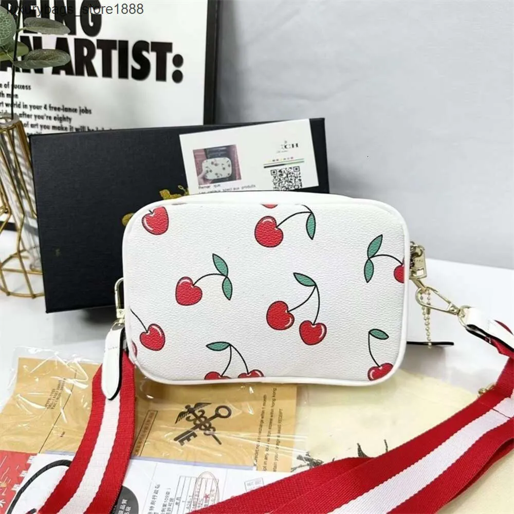 Designer Brand Package Discount Wholesale 2024 New Fashion One épaule Crossbodybag Handbag Spring Camera Bag Mini Cherry