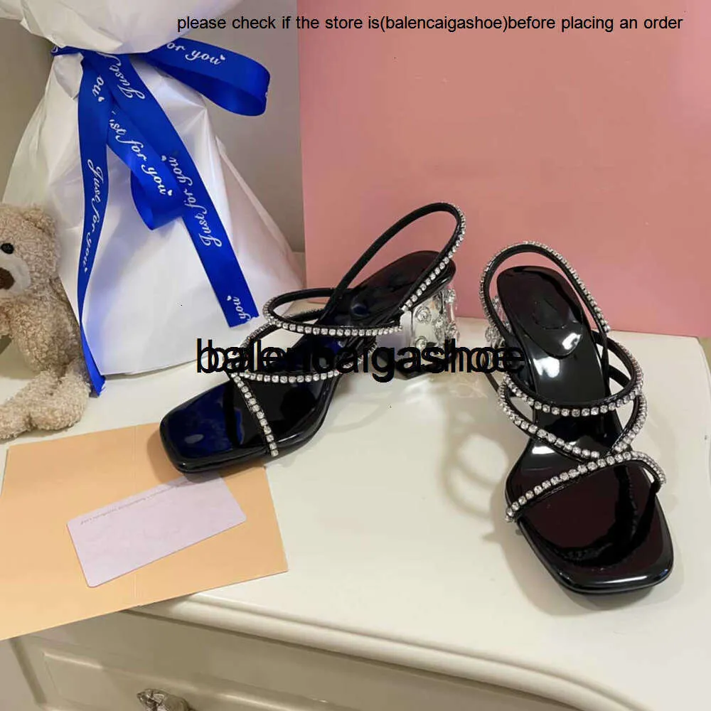 MIUI Sandals Fashion Nuovi scarpe pantofole al 100% Scarpe da ballo in pelle sexy Ladies classiche con fibbia in metallo con tacco alto tacco con fibbia in pelle scamosciata.E208 Miumiuss
